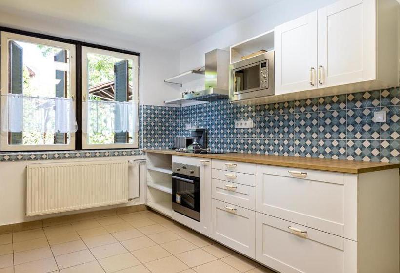 פנסיון Tiszapart Vendégház