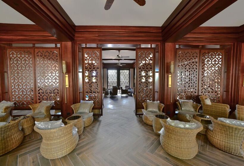 استراحتگاه Sea Shell Samssara