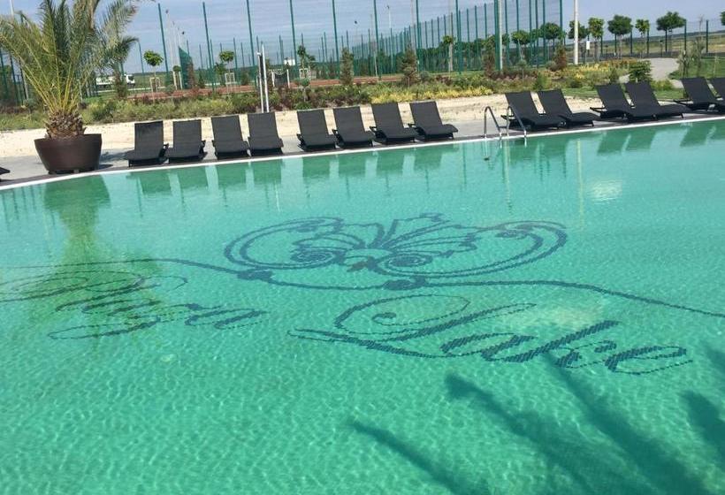 בית מלון כפרי Resort Plaza Lake