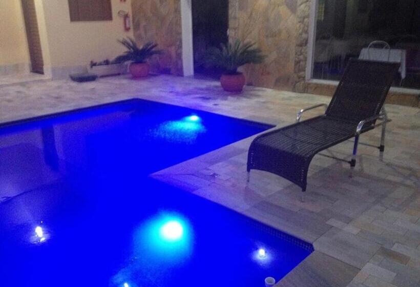 בית מלון כפרי Solarium Park