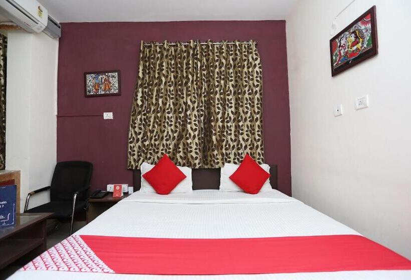 Отель Vibrant Guest House