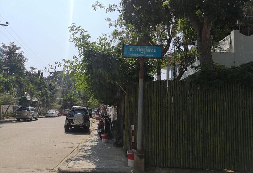 Kao Tao Villa Beach Resort