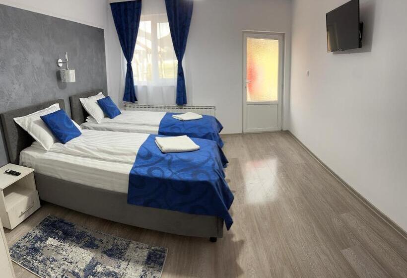 پانسیون Cabana Sarmis Costesti