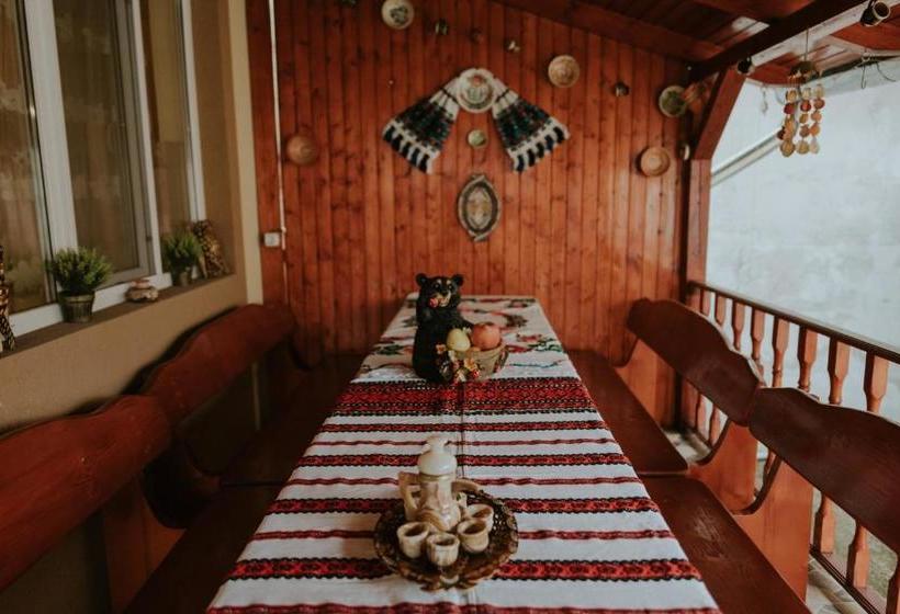 پانسیون Casa Otilia