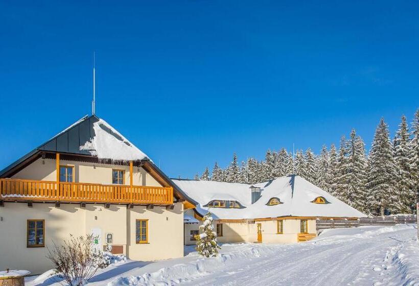 پانسیون Ea Horský Hotel Hájenka