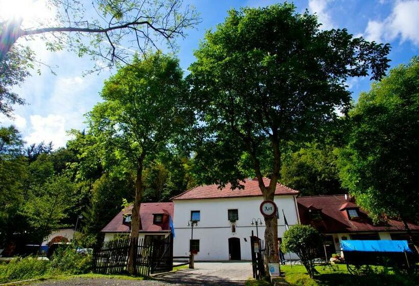 بنسيون Motel Svatý Kryštof