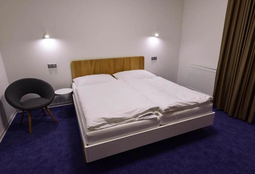 Panzió Penzion Zahradní