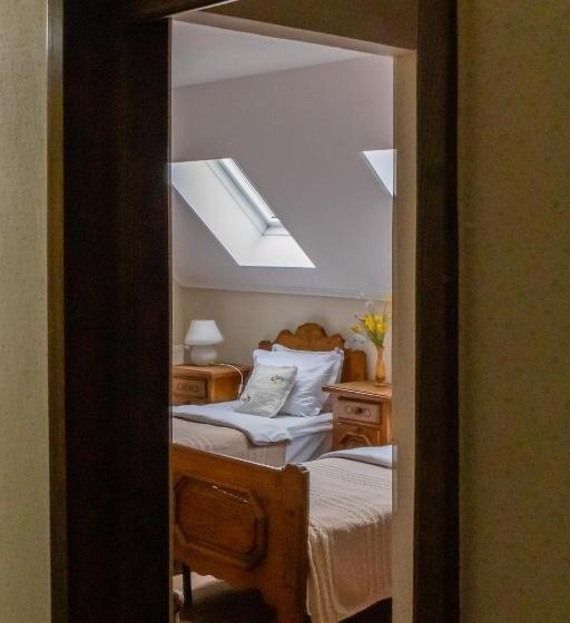 호스텔 Hanul Ancutei