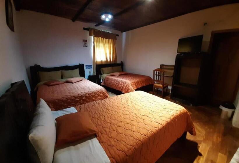 فندق صغير Hosteria San Jose De Sigchos