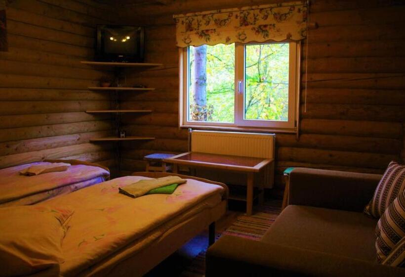 ユースホステル Lian Family Hotel & Restaurant