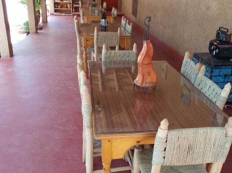 تختخواب و صبحانه Maison Nomades