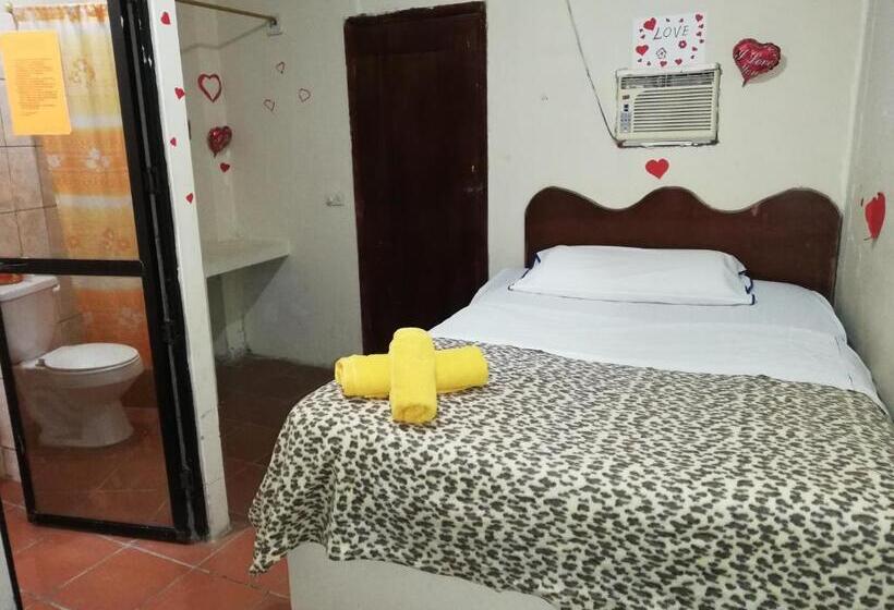 호텔 Auto Hostal Jaramisol