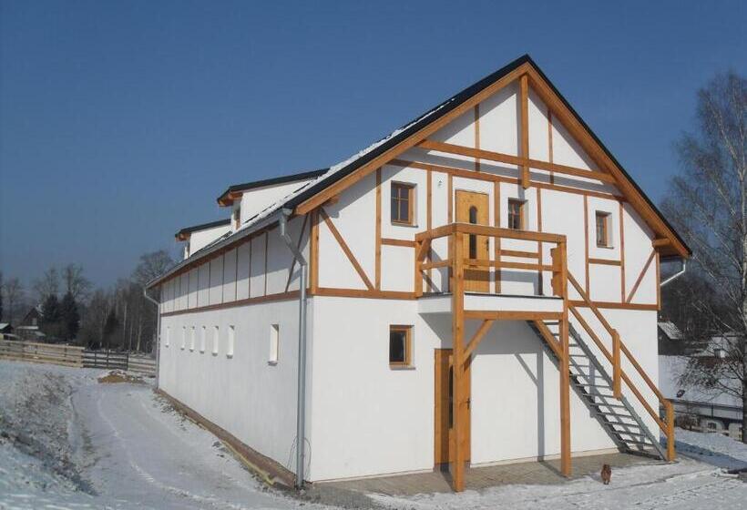 酒店 Farma Růžová