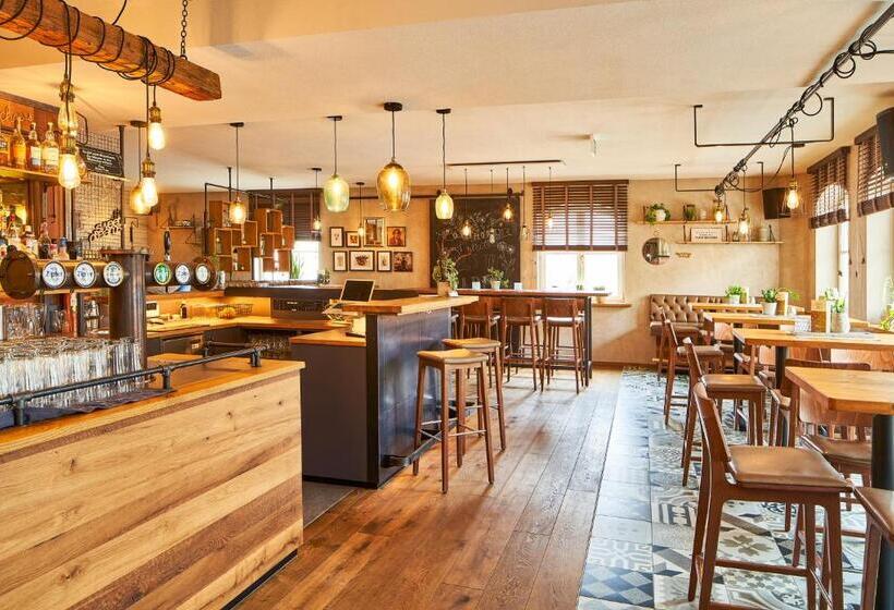 ホテル Gasthof Beim Böckhiasl