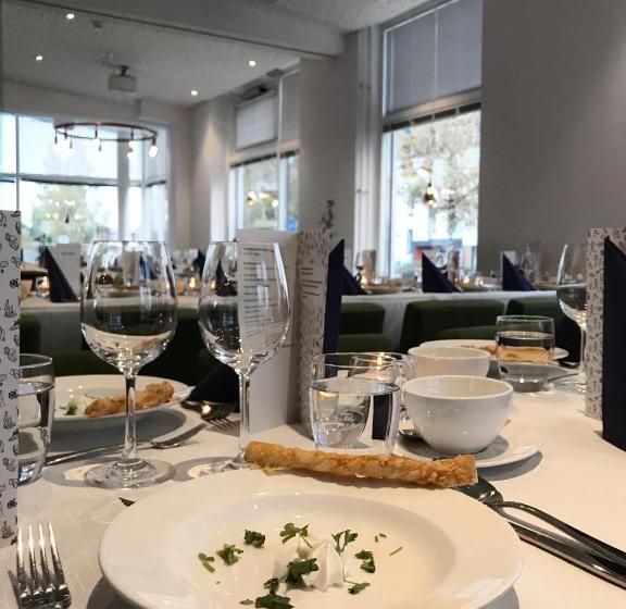 ホテル Red & Green