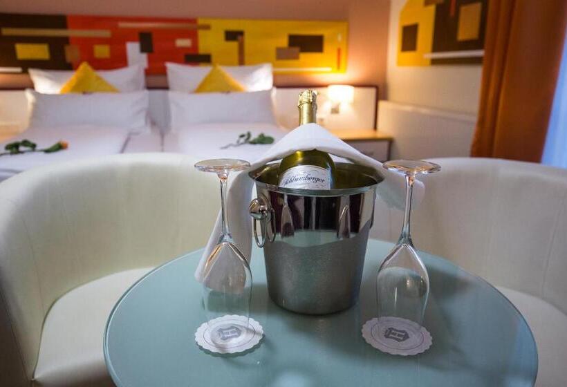 فندق Residenz Hössinger