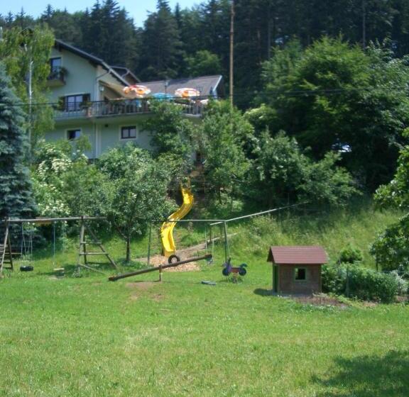 膳宿费 Gasthaus   Gästehaus Schusterbauer