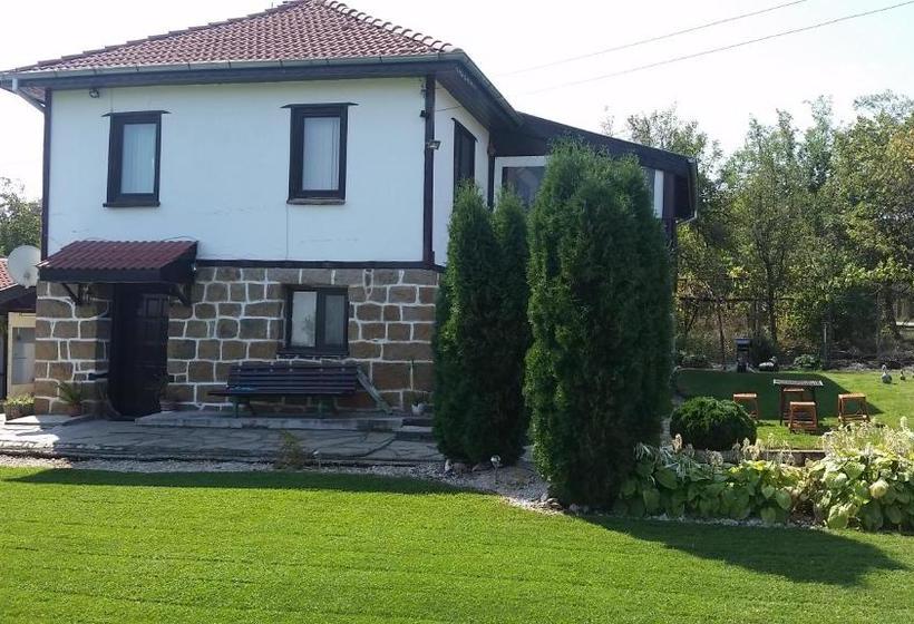 Пансион Guest House Relax