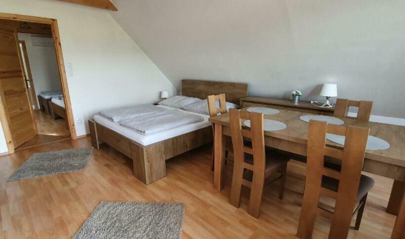 פנסיון Penzion Dolní Dunajovice