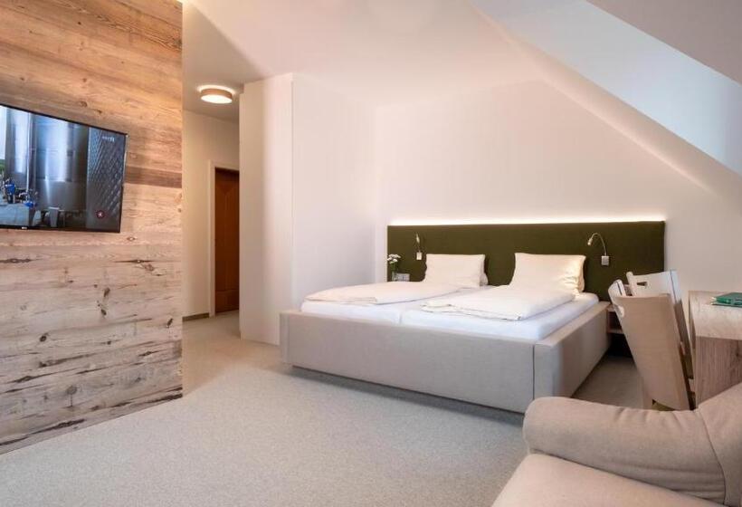 ペンション Weiss S