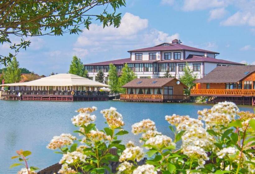 منتجع Olympic Village