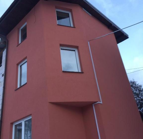 فندق صغير Mini Hotel Megora
