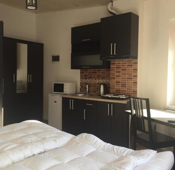 فندق صغير Mini Hotel Megora