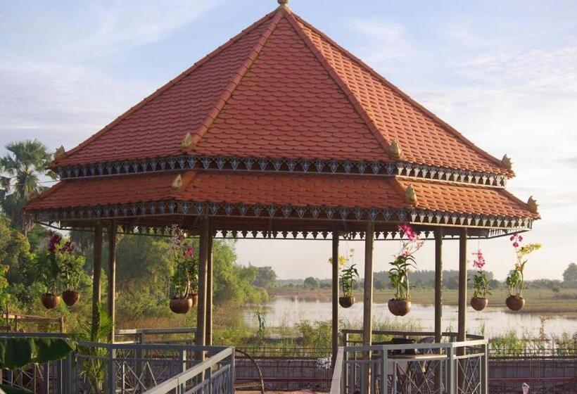 مبيت وإفطار Le Kroma Villa