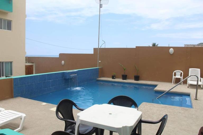 مبيت وإفطار The Lookout Beach