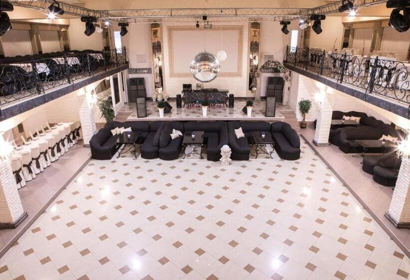 فندق Illara Spa