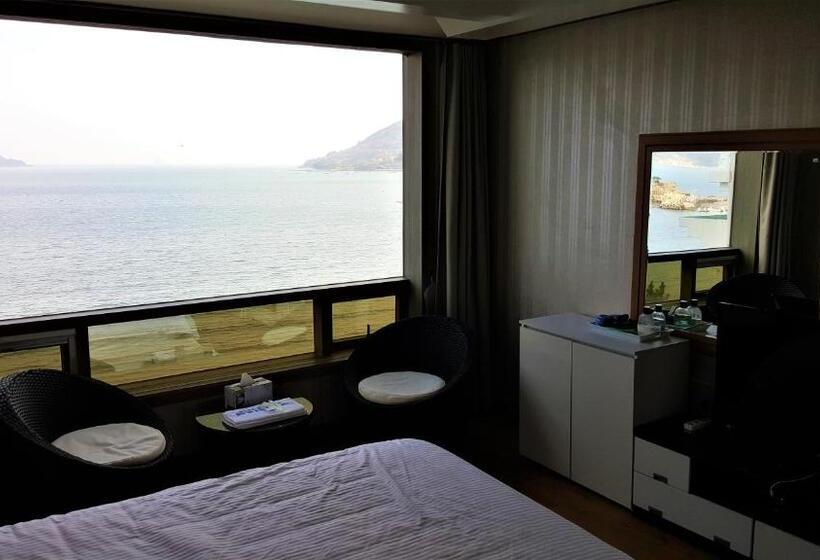 酒店 Namhae Beach