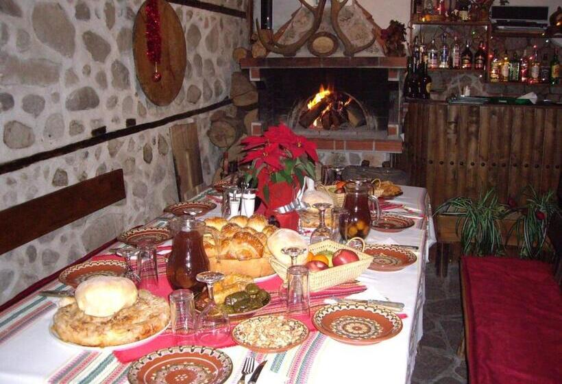 בית מלון כפרי Popsokol House