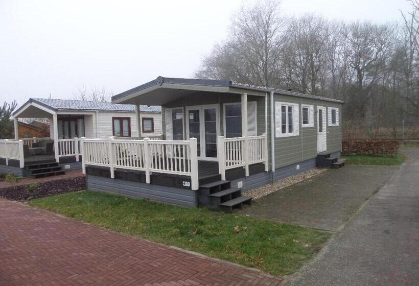 호텔 Vakantiepark Camping De Peelpoort