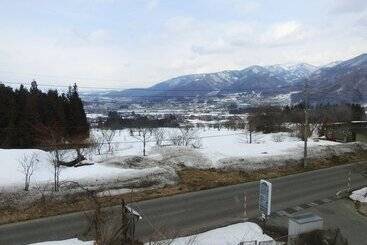 Miyukinomori Youth Hostel