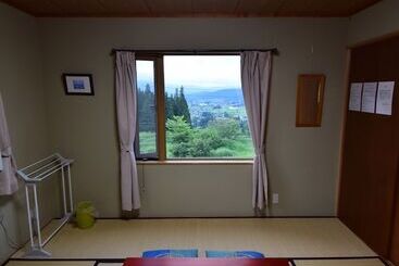 Miyukinomori Youth Hostel