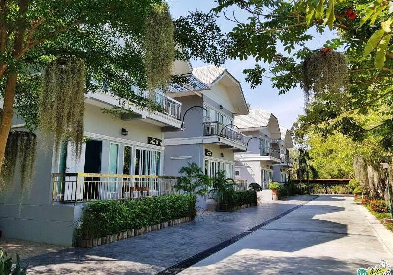 Muaan Resort