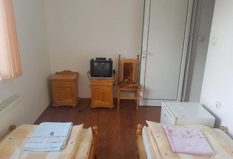 Пансион Guest House Chala