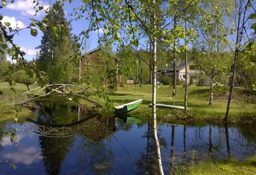 Пансион Metsäniityn Tuvat