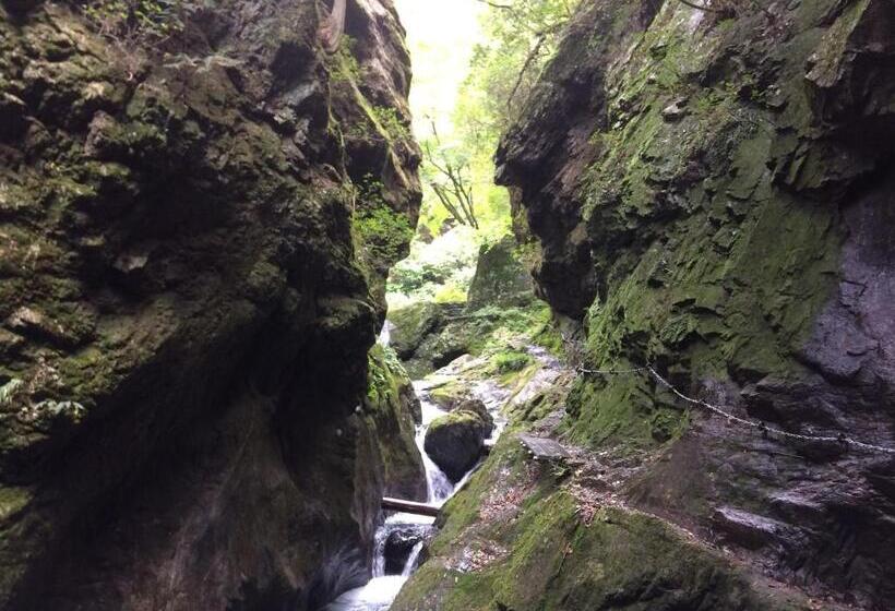 بنسيون Otsu Nature Garden