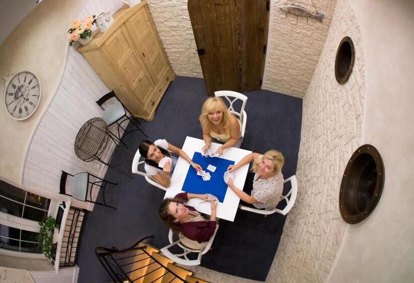 פנסיון Penzion Na Palubě