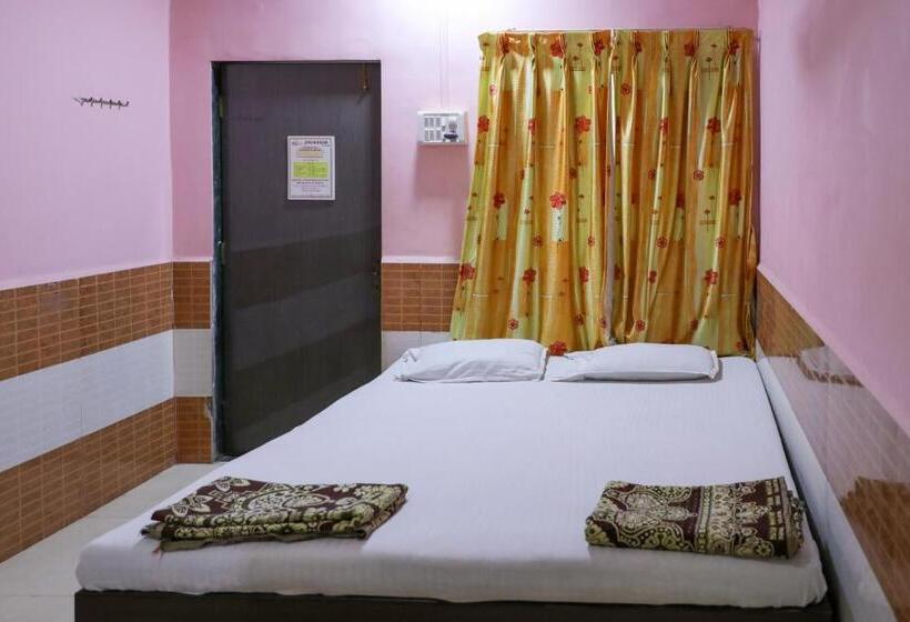 リゾートホテル Jogalekar Cottage Alibaug