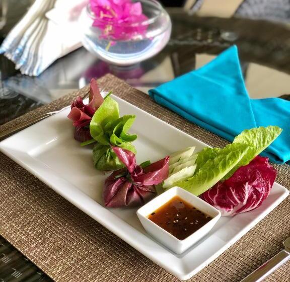 Курорт Thelifeco Wellbeing Phuket Detox Center And Vegan Hotel   Sha Plus