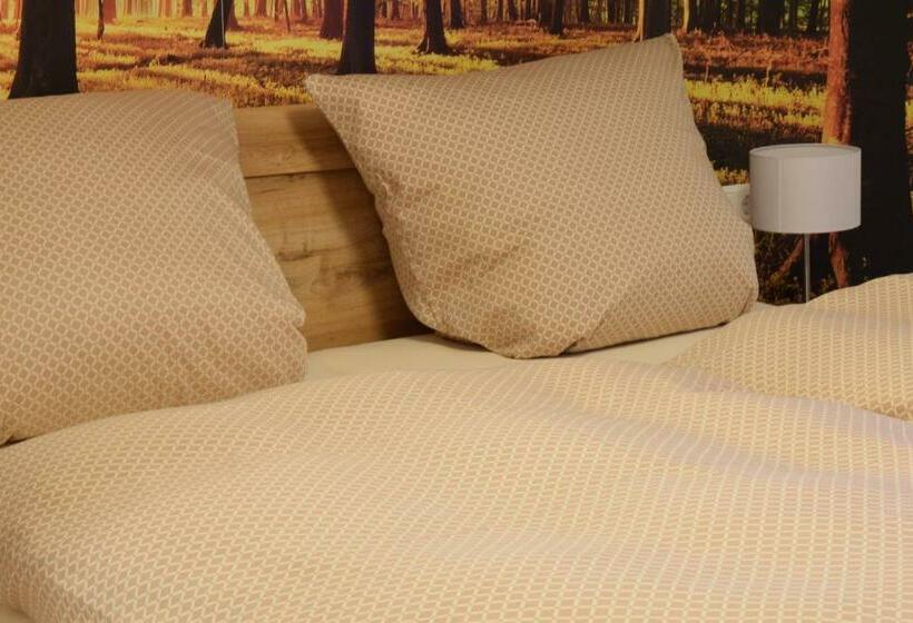 ユースホステル Gasthof Dörsbachhöhe