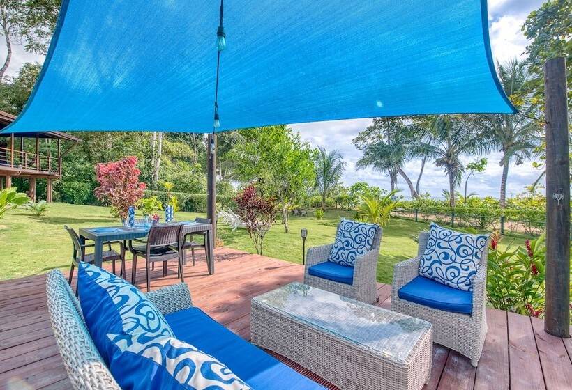 مبيت وإفطار Oasis Bluff Beach