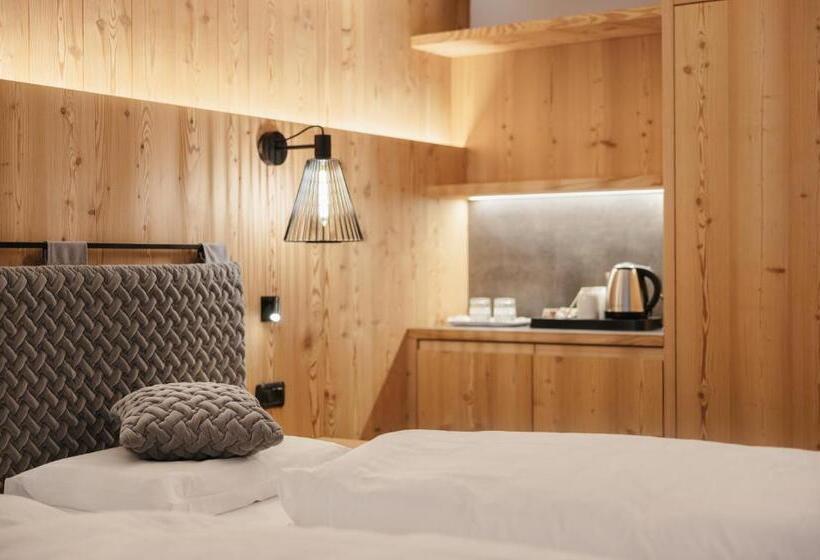 ホテル Albergo Posta Pederoa