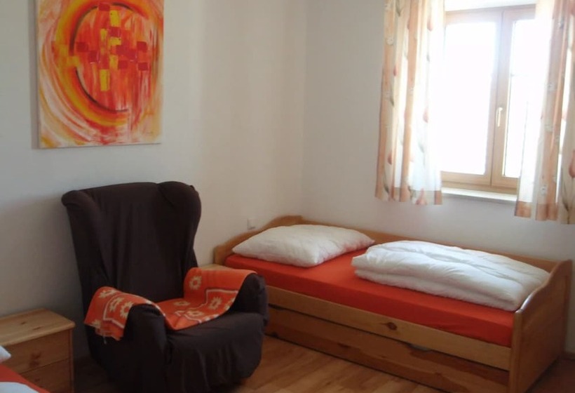 בית מלון כפרי Hochhubergut