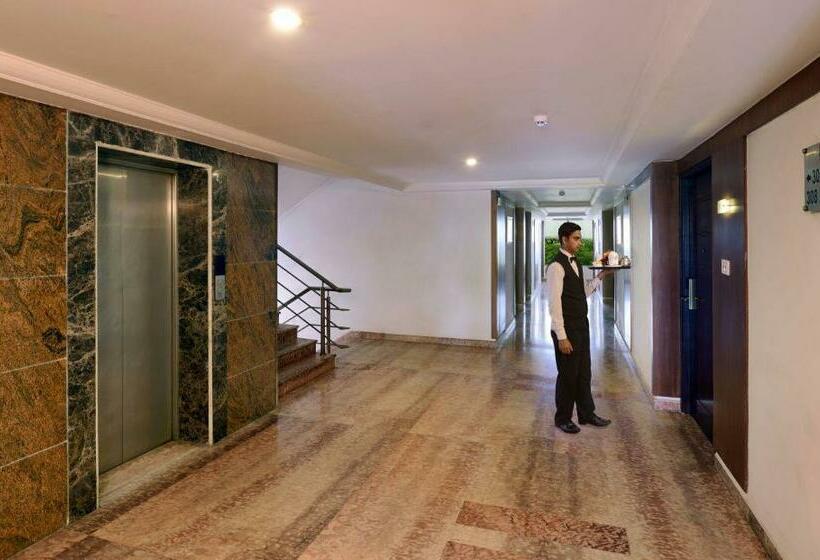 酒店 Keshav Clarks Inn Gadag