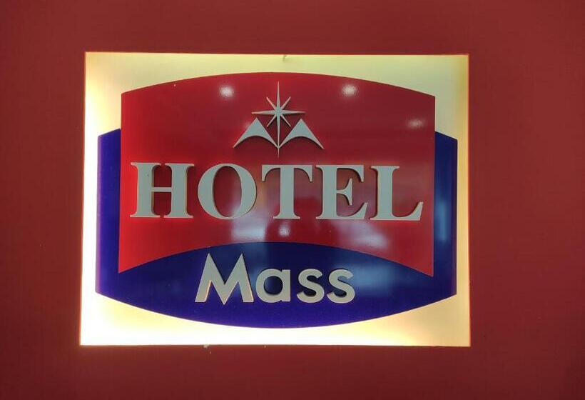 فندق Mass