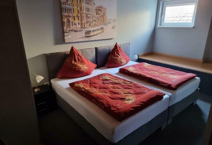 호텔 Moving Rooms