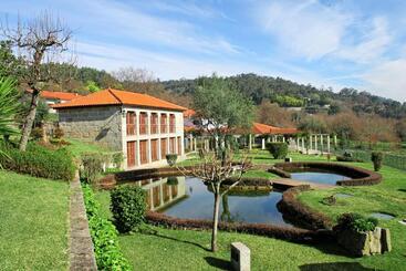 هتل Quinta Da Eira Do Sol